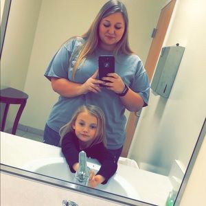 Meet your Posher, Laken